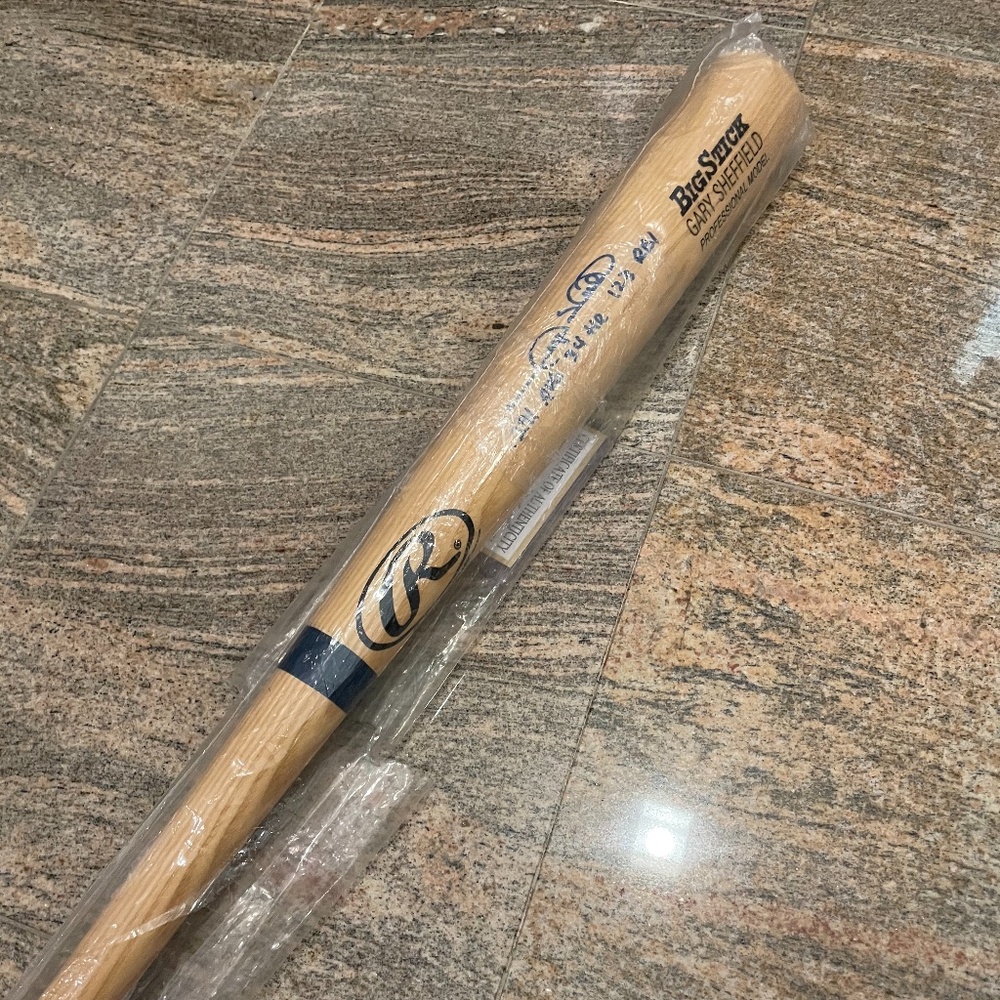 Gary Sheffield Autographed "Big Stick" Bat with CO
